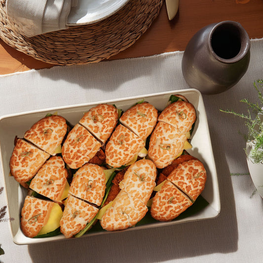 SO Bun - Crunchy Chicken & Cheese